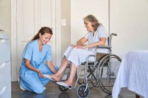 How Much Does 24/7 In-Home Care Cost Per Month?